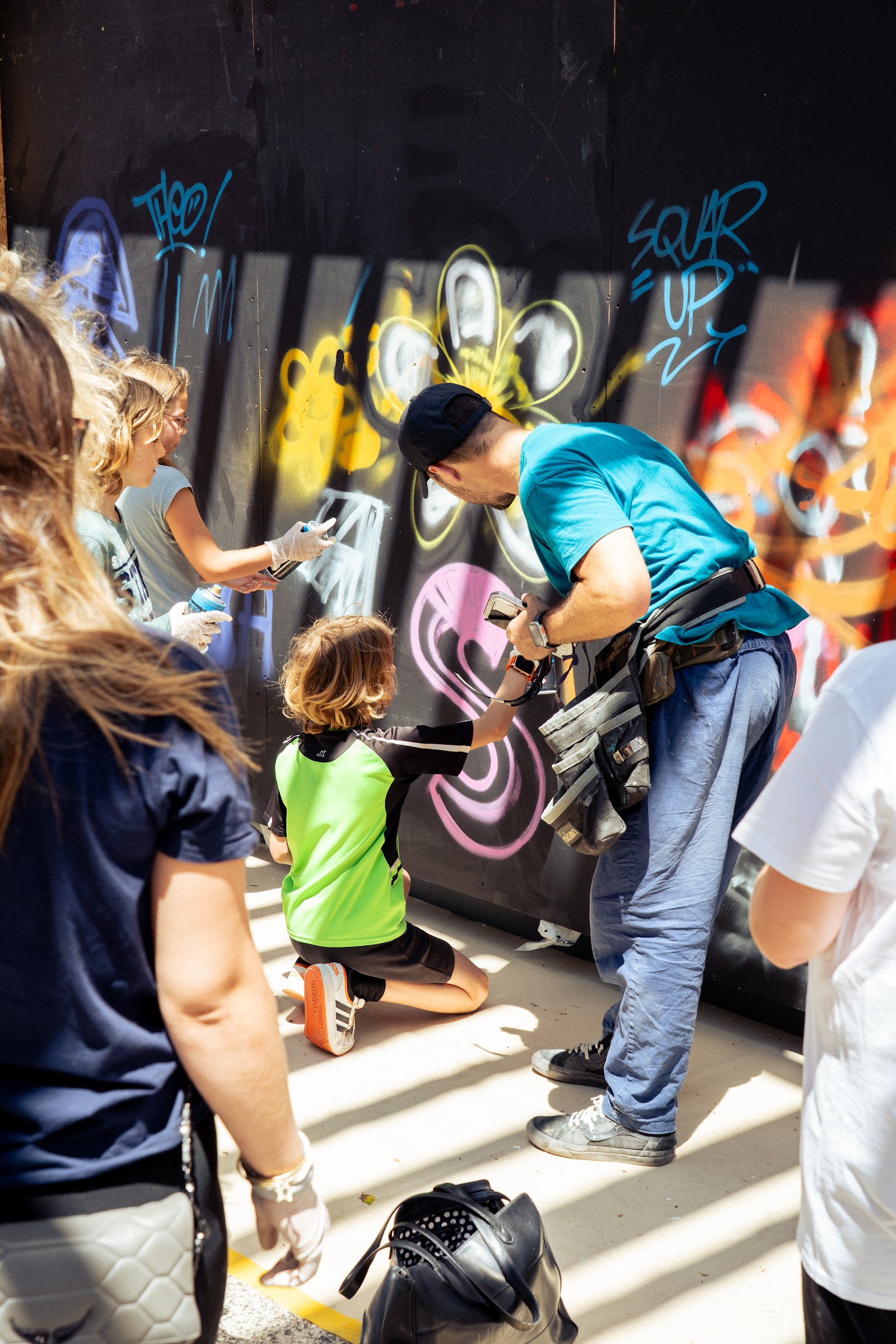 Atelier graffiti avec des enfants, festival Square Up 2025, Carré d'Or, Perpignan